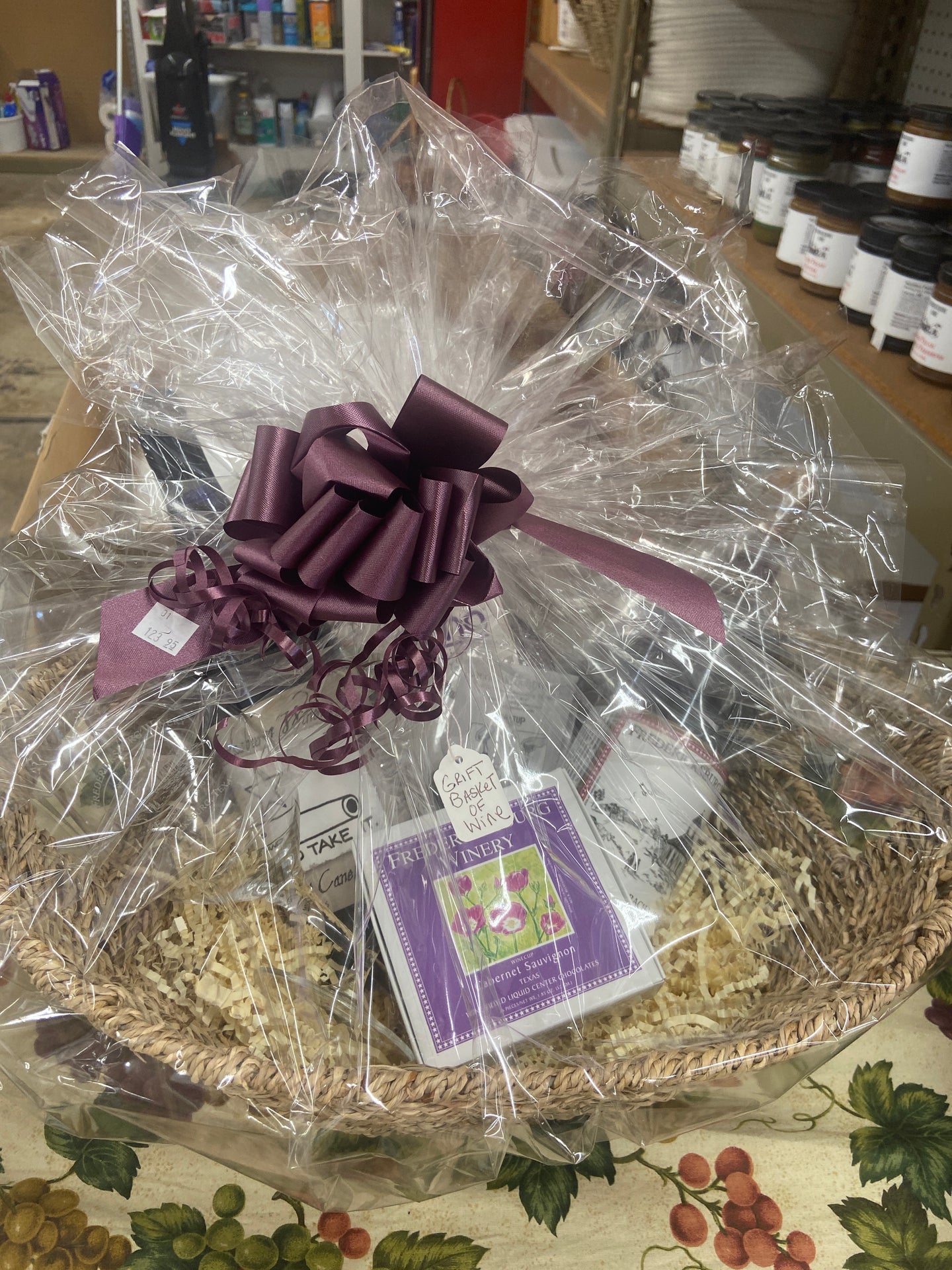 01 Grift Basket of Wine